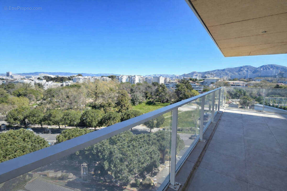 Appartement à MARSEILLE-8E
