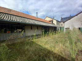 local commercial + appartement  Decize 58300 - photo 8