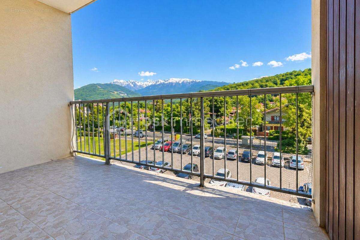Appartement à ECHIROLLES