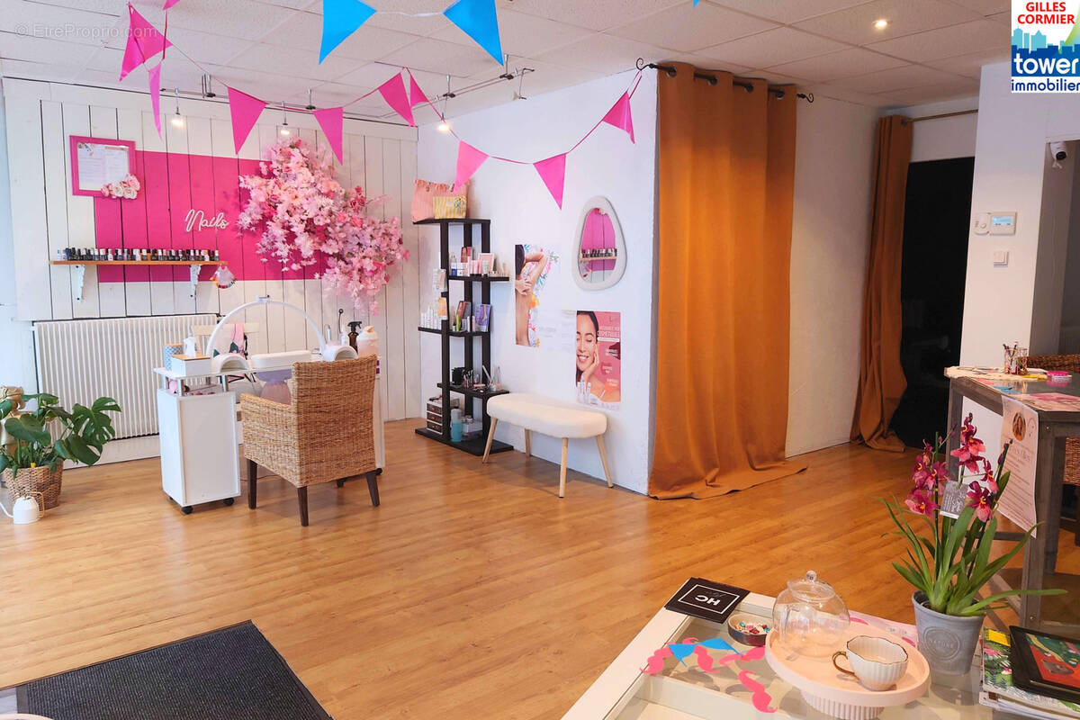 Commerce à RIEUPEYROUX