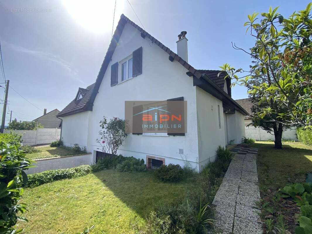 Maison individuelle T7 - photo 2