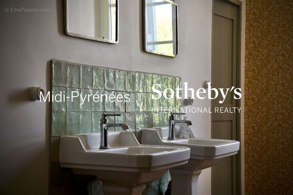 Maison à LISLE-SUR-TARN