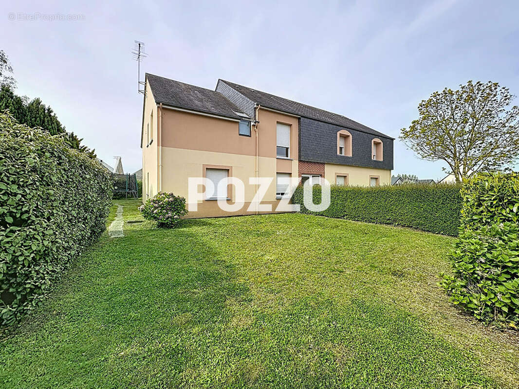 Appartement à LINGREVILLE