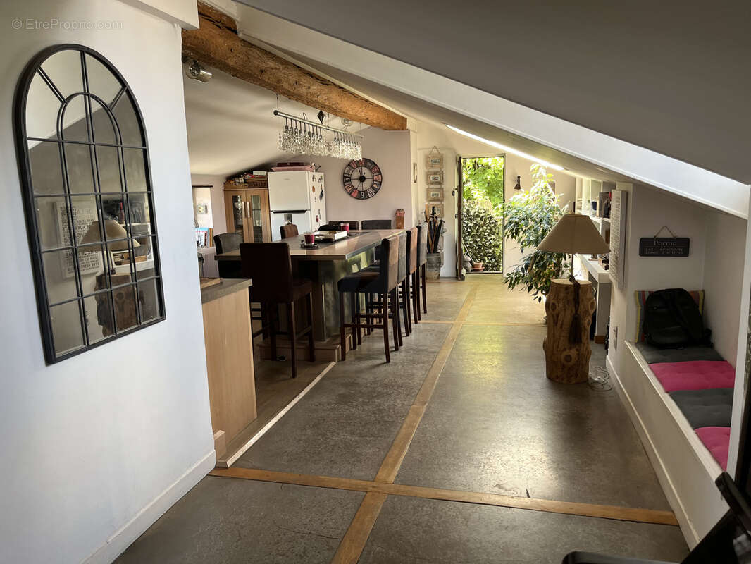 Appartement à LISSIEU