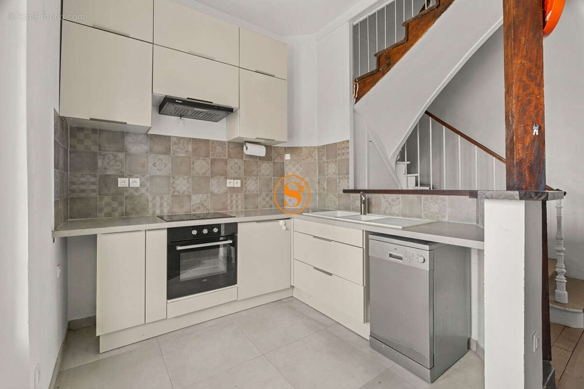 Appartement à COYE-LA-FORET