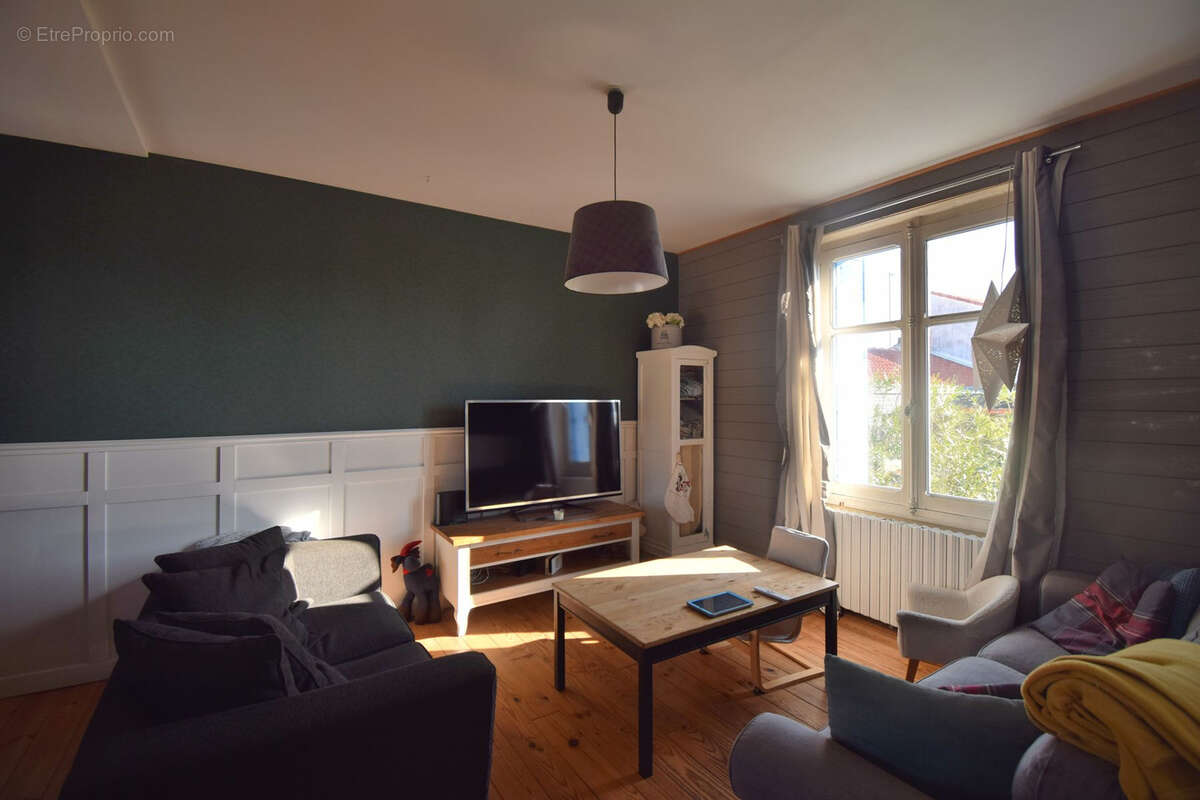 Maison à LA MONTAGNE