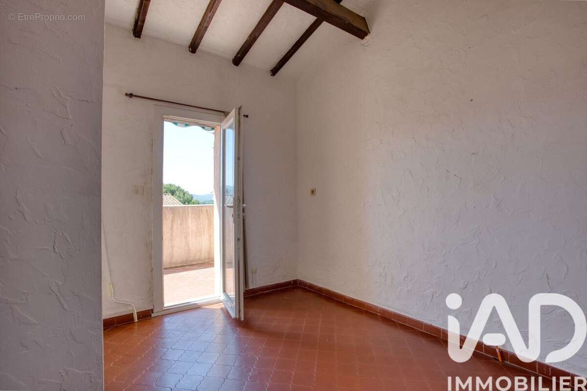 Photo 9 - Maison à FREJUS