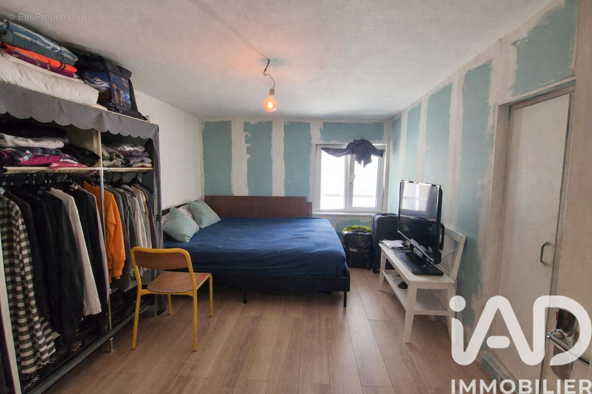 Photo 4 - Appartement à CHANTELOUP-LES-VIGNES