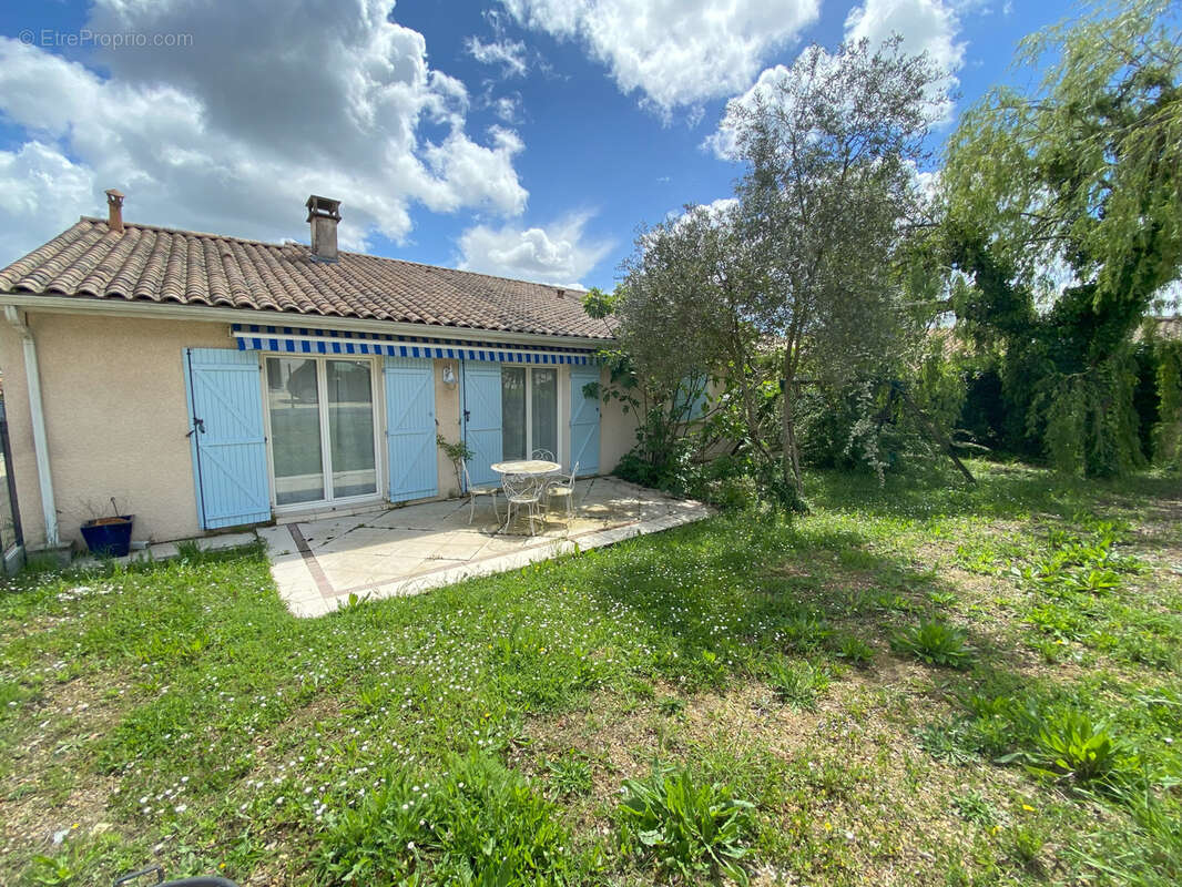 Maison à CARBON-BLANC