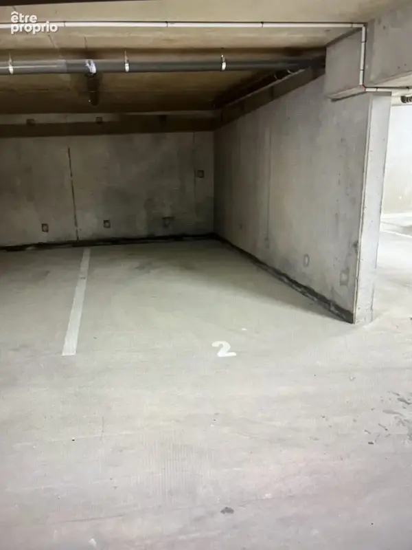 Parking à SAINT-MALO