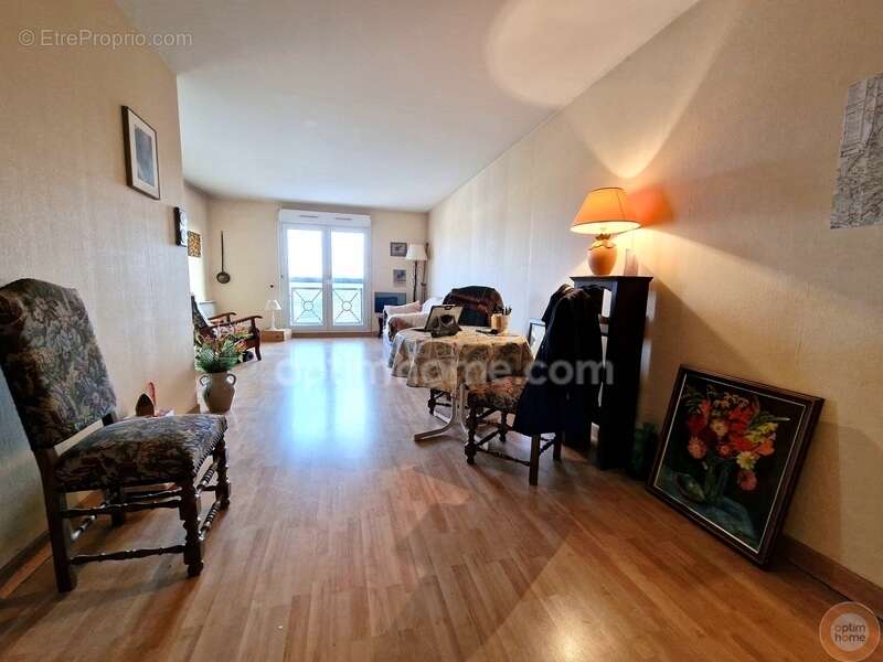Appartement à ARPAJON