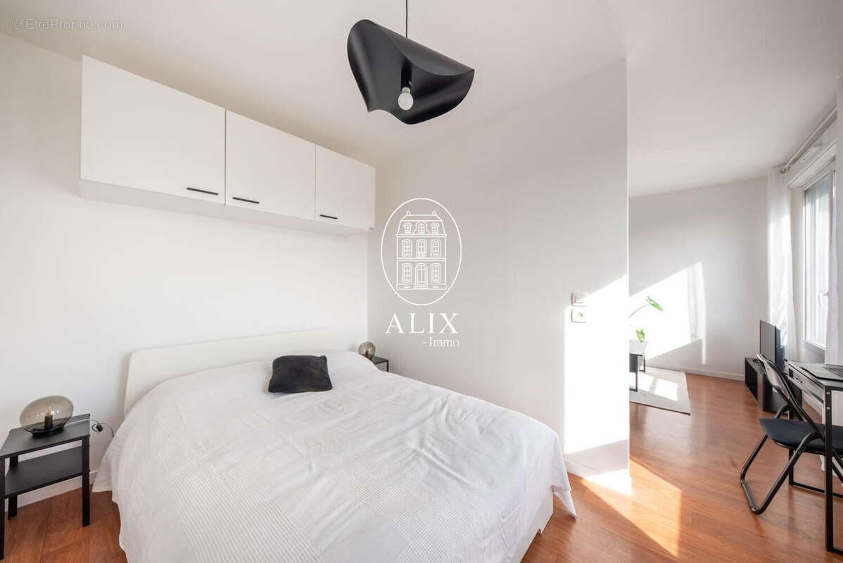 Appartement à NANTERRE