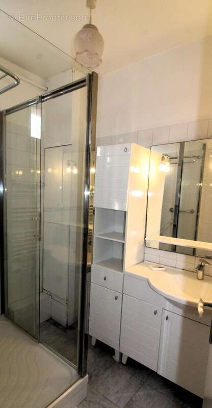 Photo 9 - Appartement à BOURG-LA-REINE