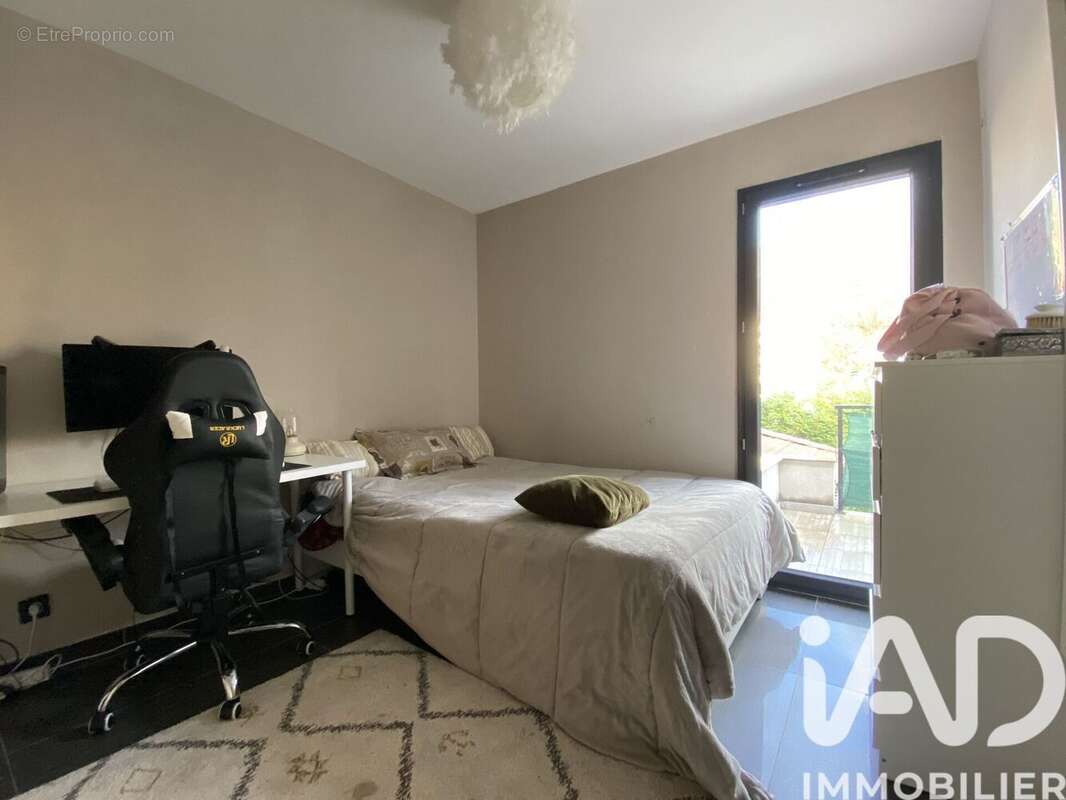 Photo 6 - Maison à SAINT-ETIENNE