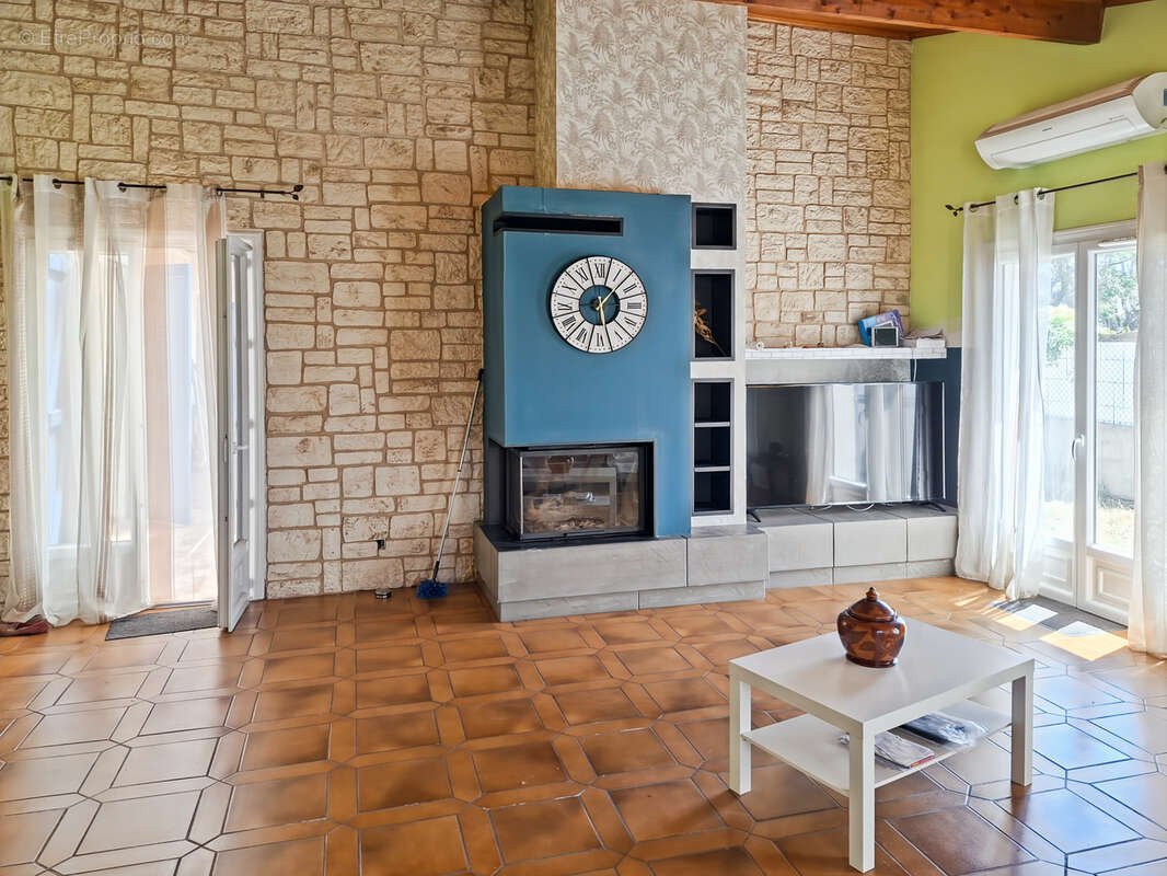 Maison à OLONZAC