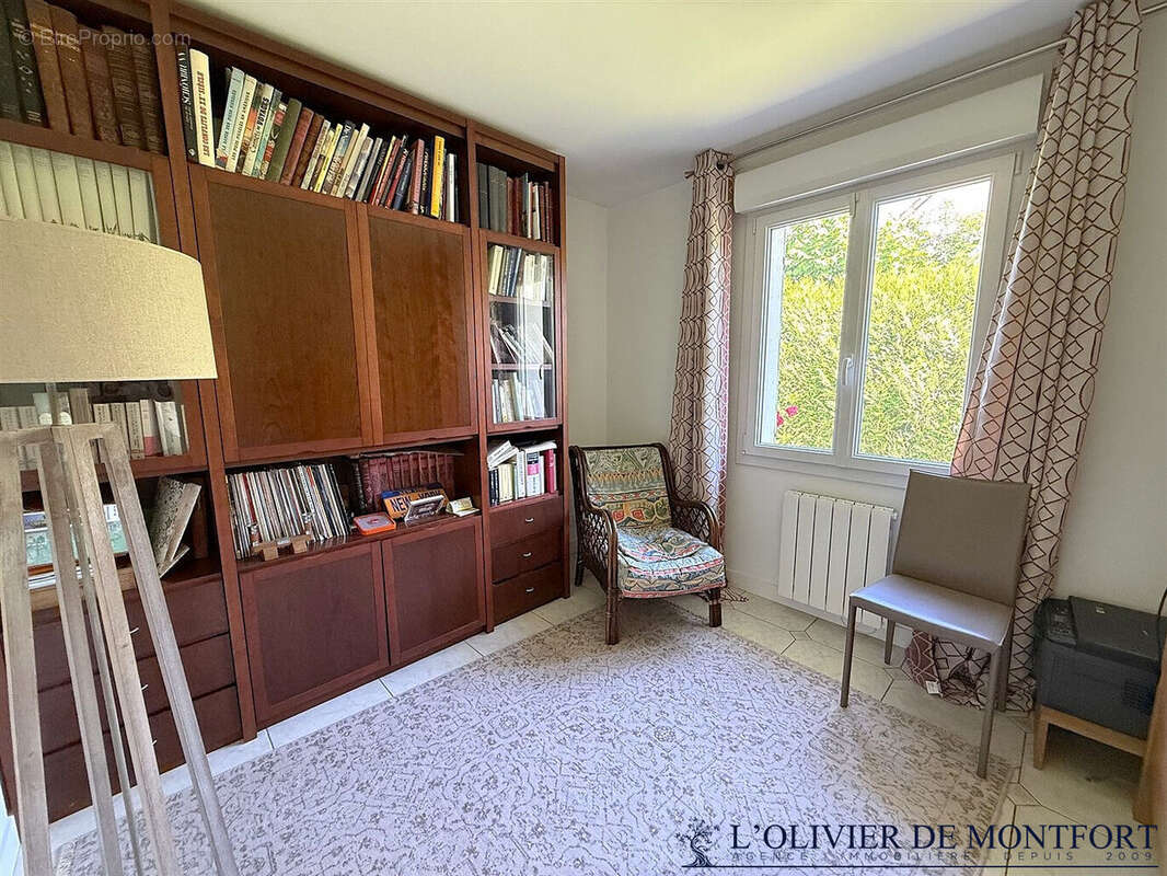 Maison à MONTFORT-L'AMAURY
