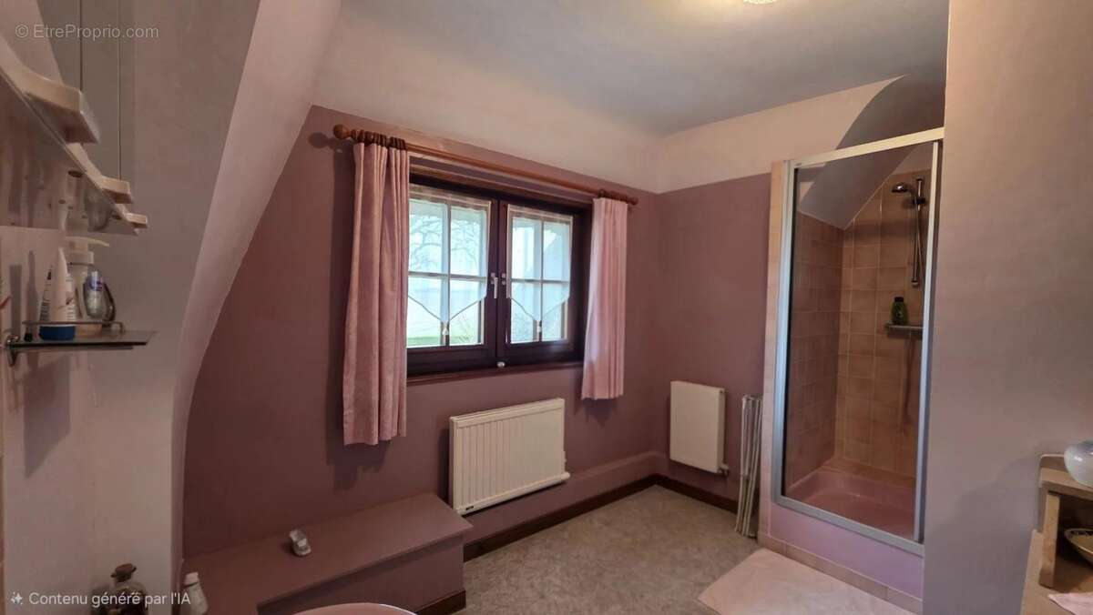 Maison à MILLY-SUR-THERAIN