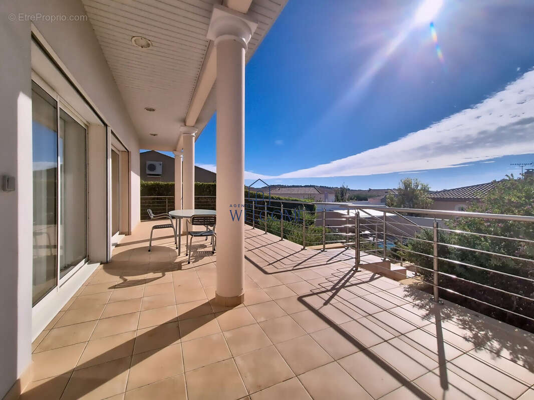 Maison à PUISSALICON