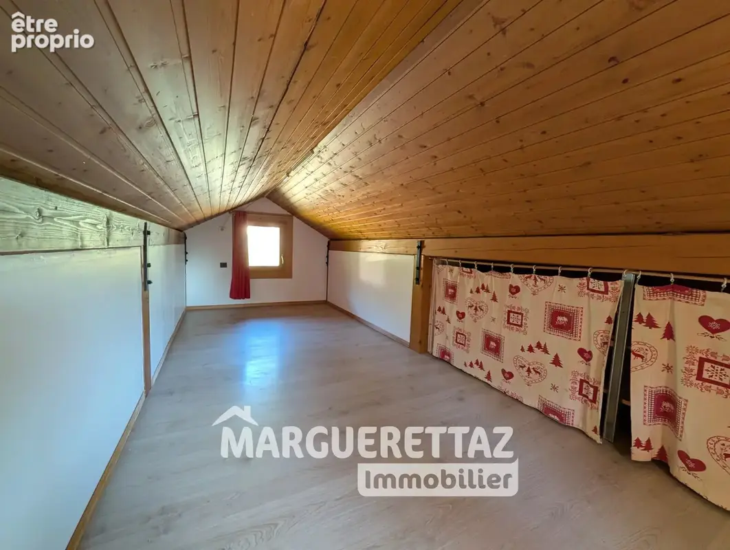 Chalet à usage d'habitation à ONNION - photo 15