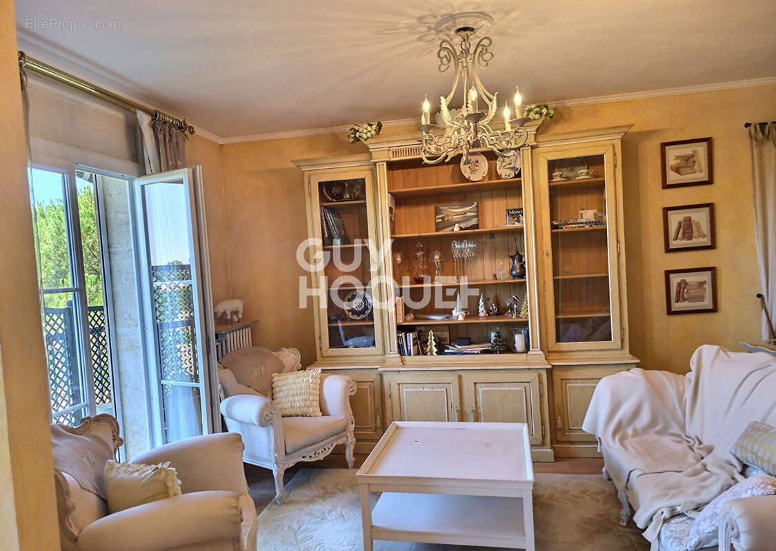 CHARMANT T3 78 m2 + garage + 2 caves - photo 2