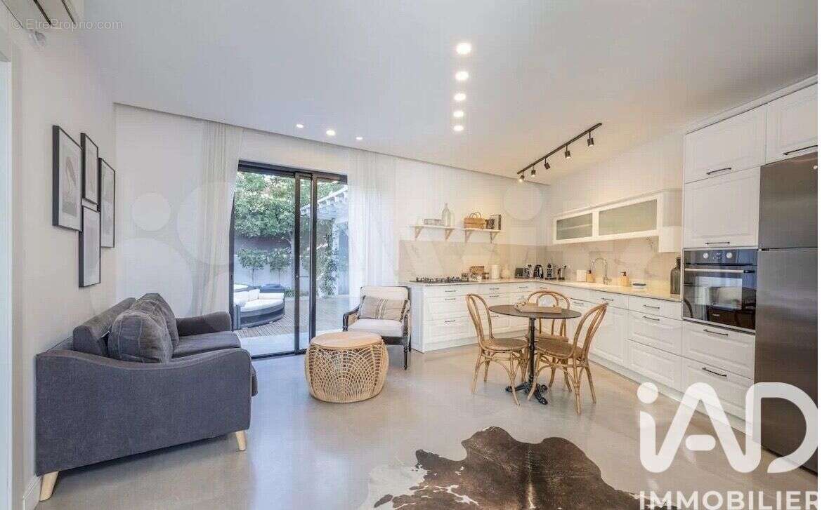 Photo 7 - Maison à LE CASTELLET