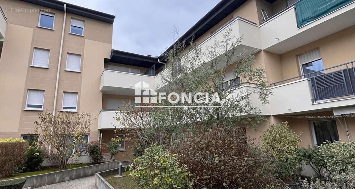 Appartement à SAINT-FARGEAU-PONTHIERRY