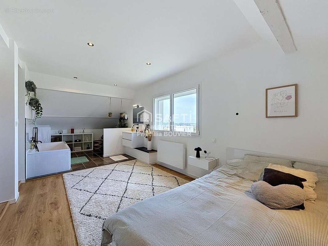 Maison 142 m² à Sainte-Blandine  - photo 5