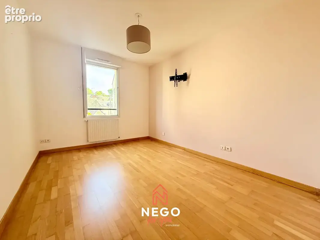 T3  de 67 m2 face au château - photo 5