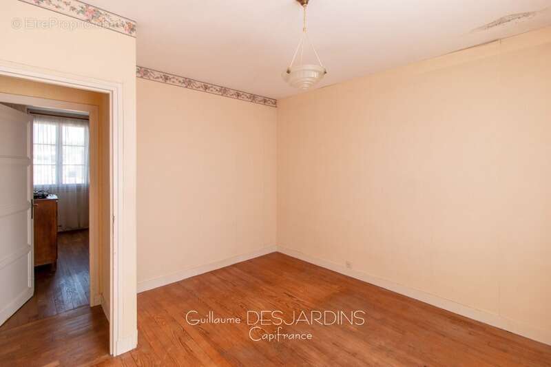 Maison à VIMOUTIERS