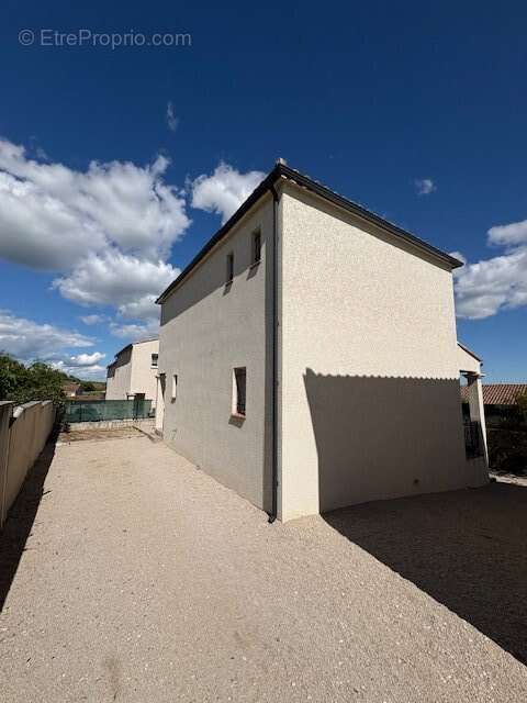 Maison à RESTINCLIERES