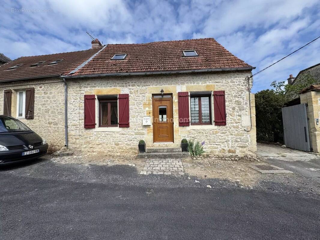 Maison à ROUCY