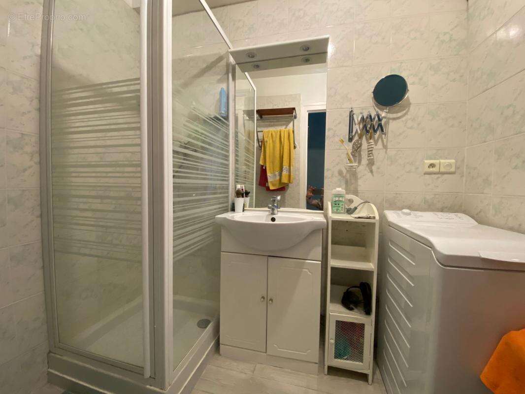 Appartement à LES MATHES