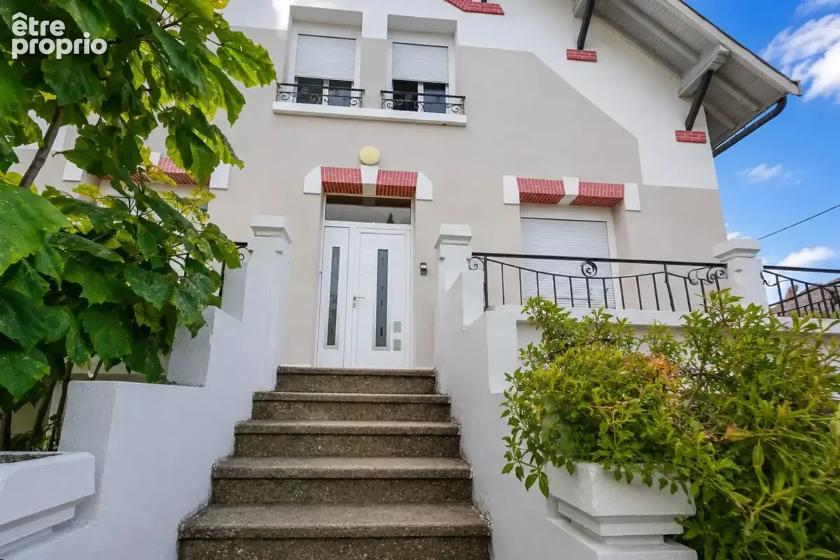 Présentation du bien : Maison 6 pièces à vendre aux ABRETS - photo 8