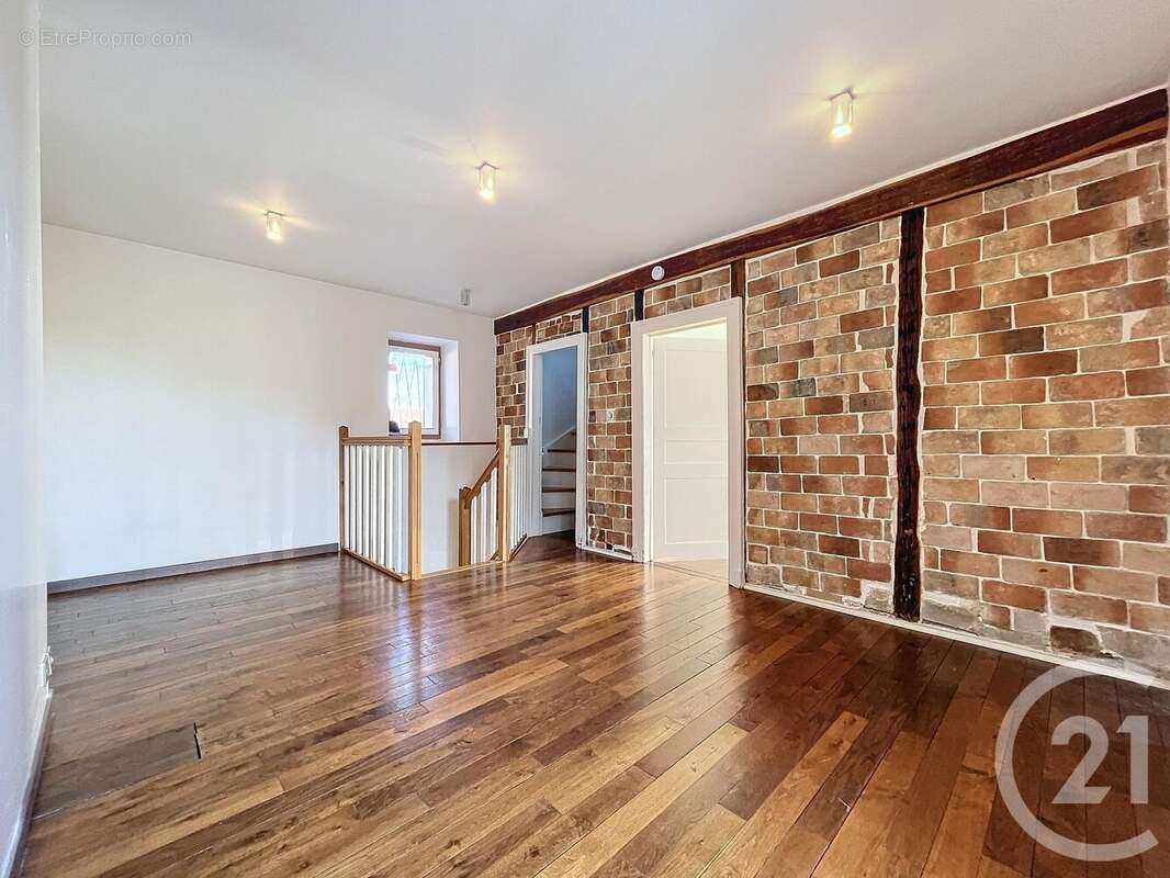 Maison à SOGNOLLES-EN-MONTOIS