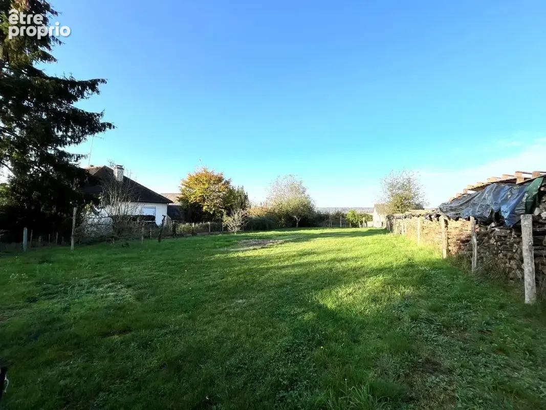 Terrain 670 m² à Coudrecieux  - photo 2