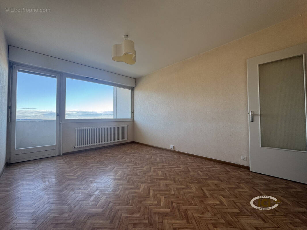 Appartement à ANNEMASSE