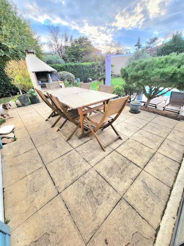 Photo 1 - Maison à CHARLY