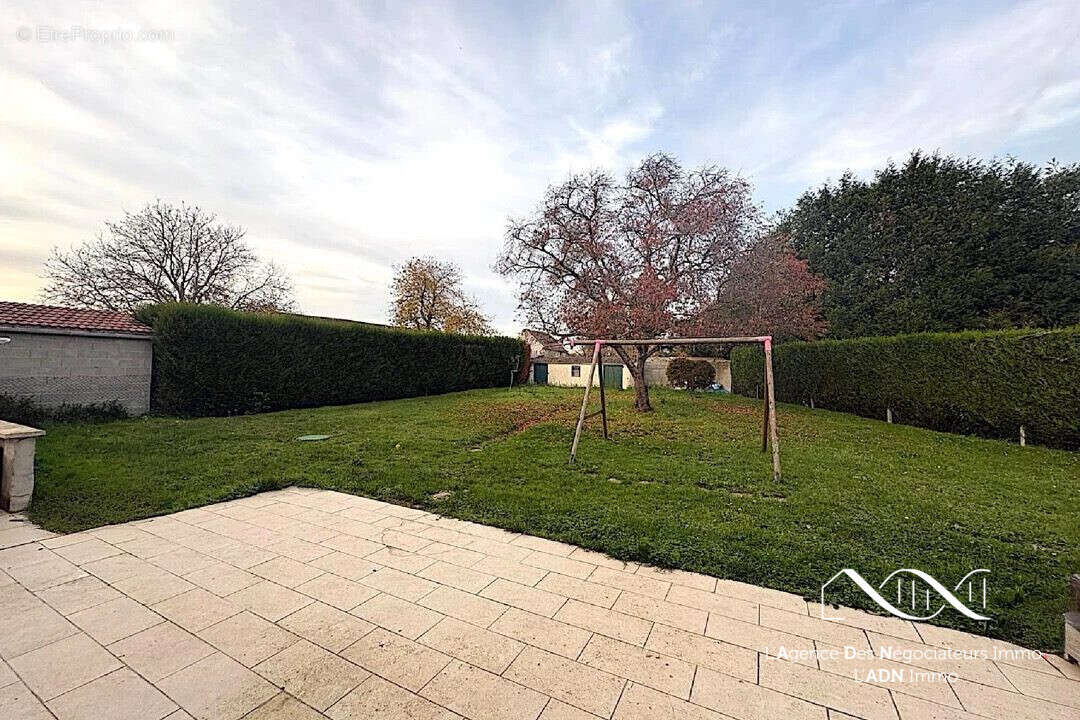 Maison à PITHIVIERS-LE-VIEIL