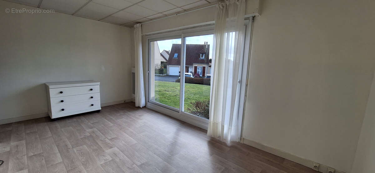 Appartement à SALOUEL