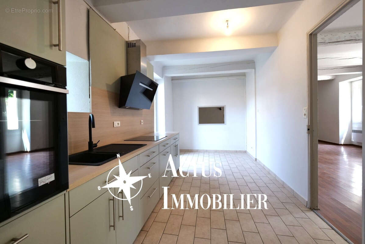 Maison à SALON-DE-PROVENCE