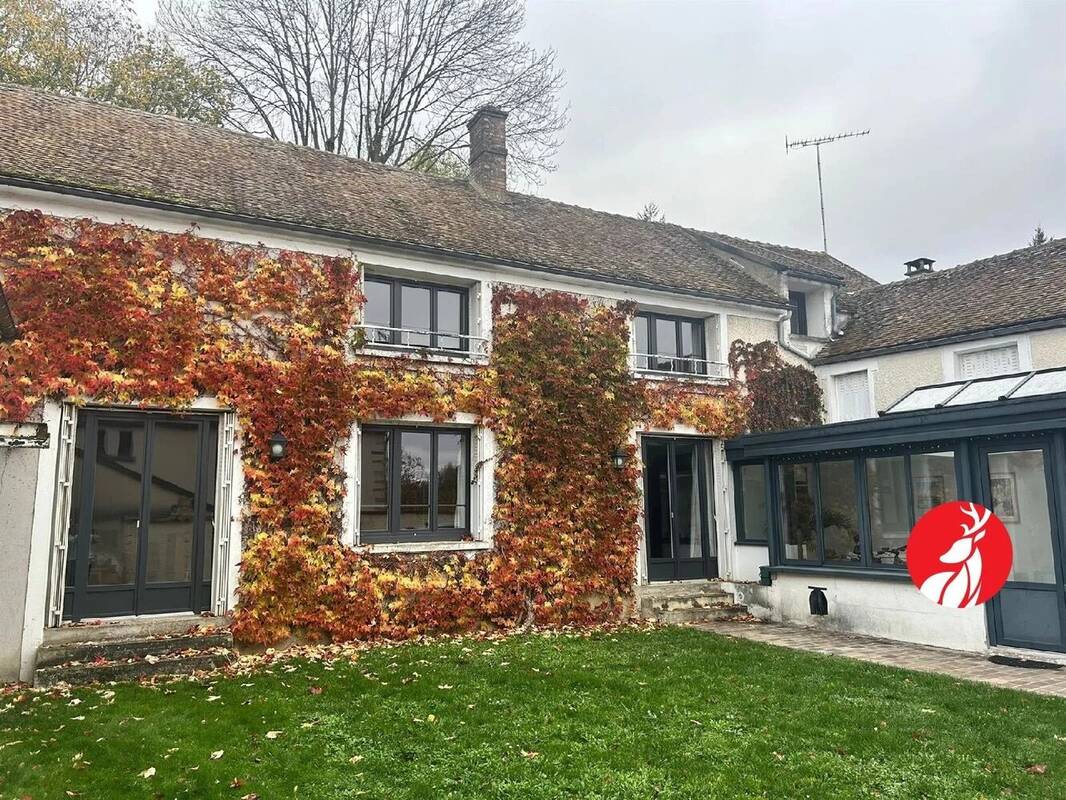 Maison à FONTAINEBLEAU