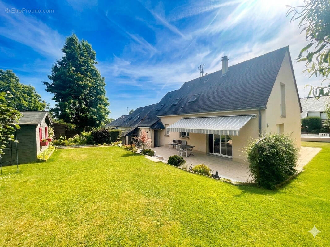 Maison à LAVAL