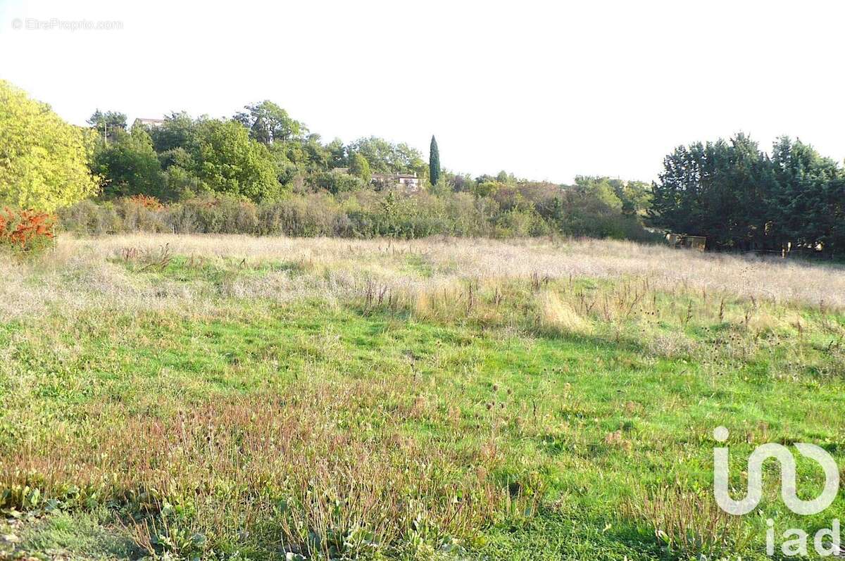 Photo 2 - Terrain à PIERREVERT