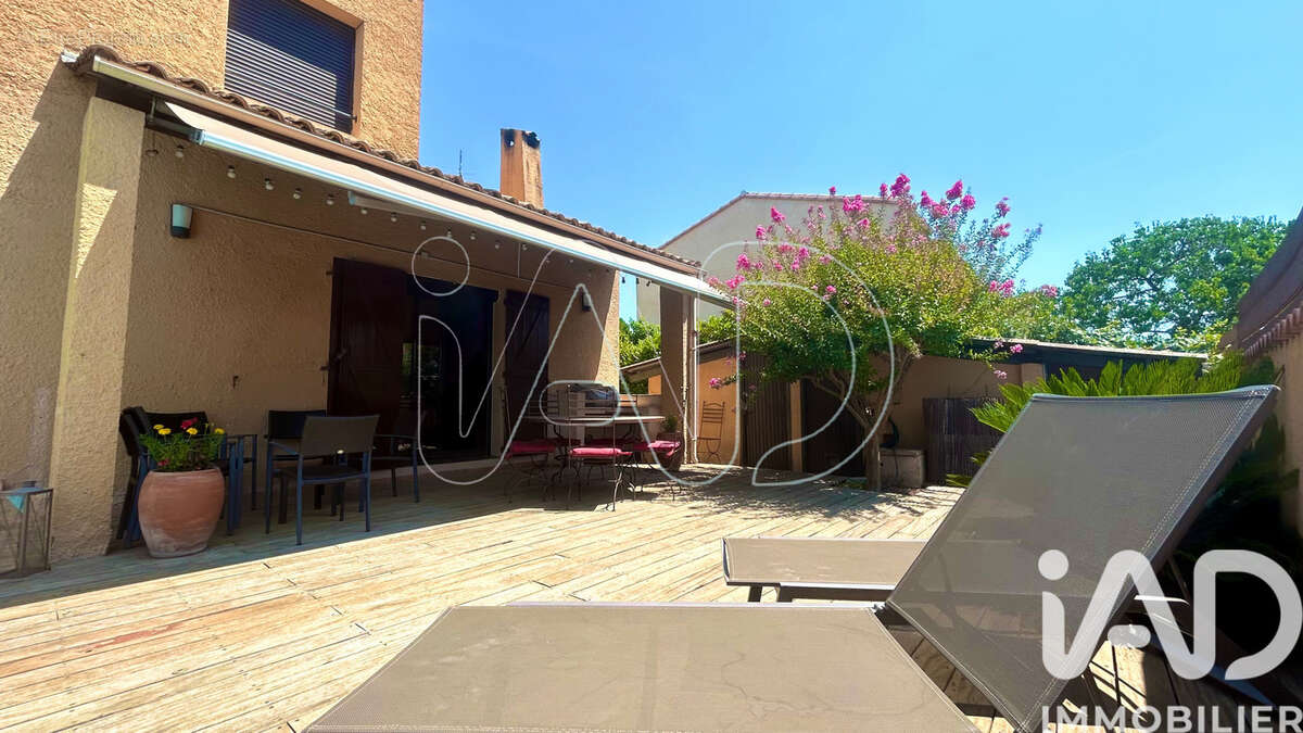 Photo 4 - Maison à LAVERUNE