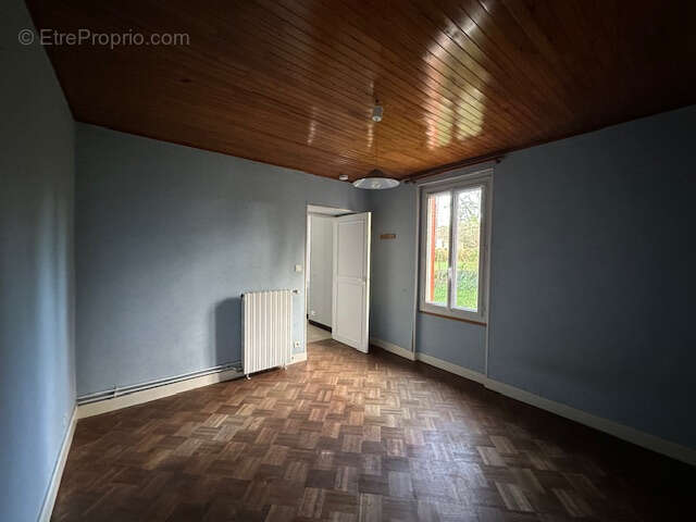 Maison à LORMES