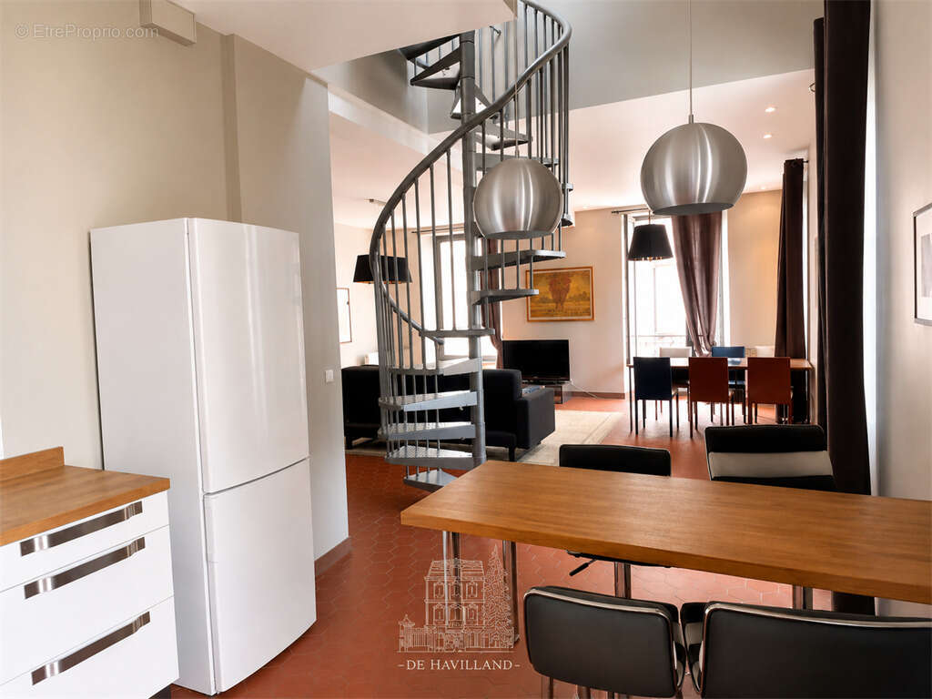 Appartement à VERSAILLES