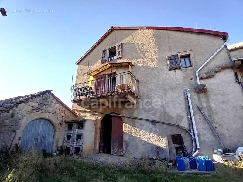 Appartement à SAINT-ANDRE-DE-VEZINES