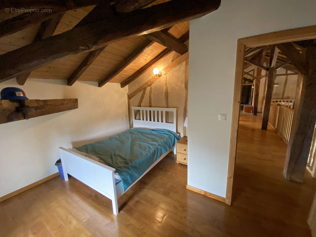 Appartement à CAZAUBON