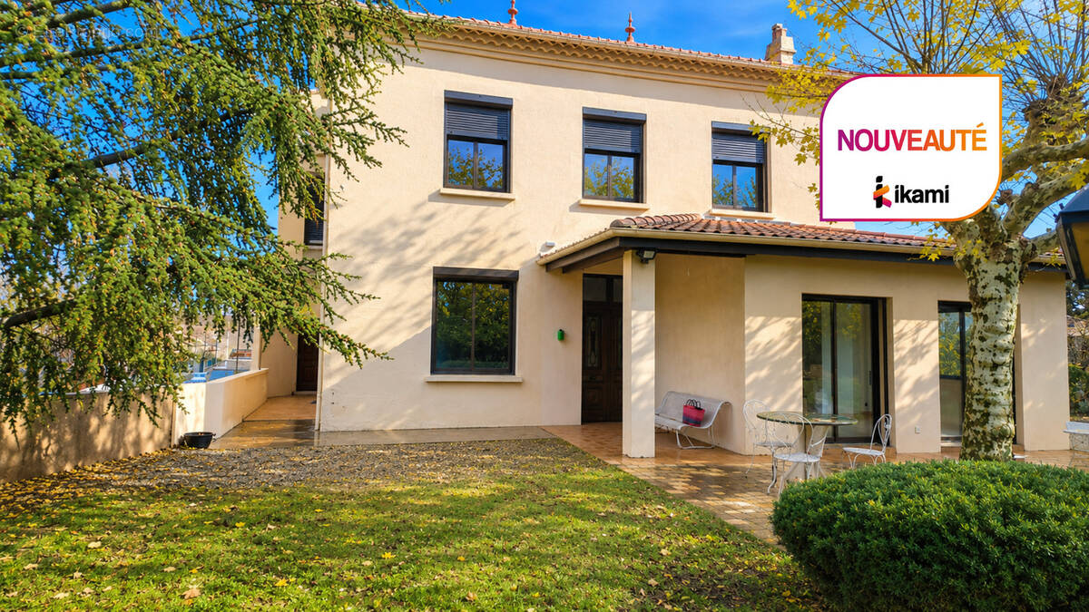Maison à MONTELIMAR