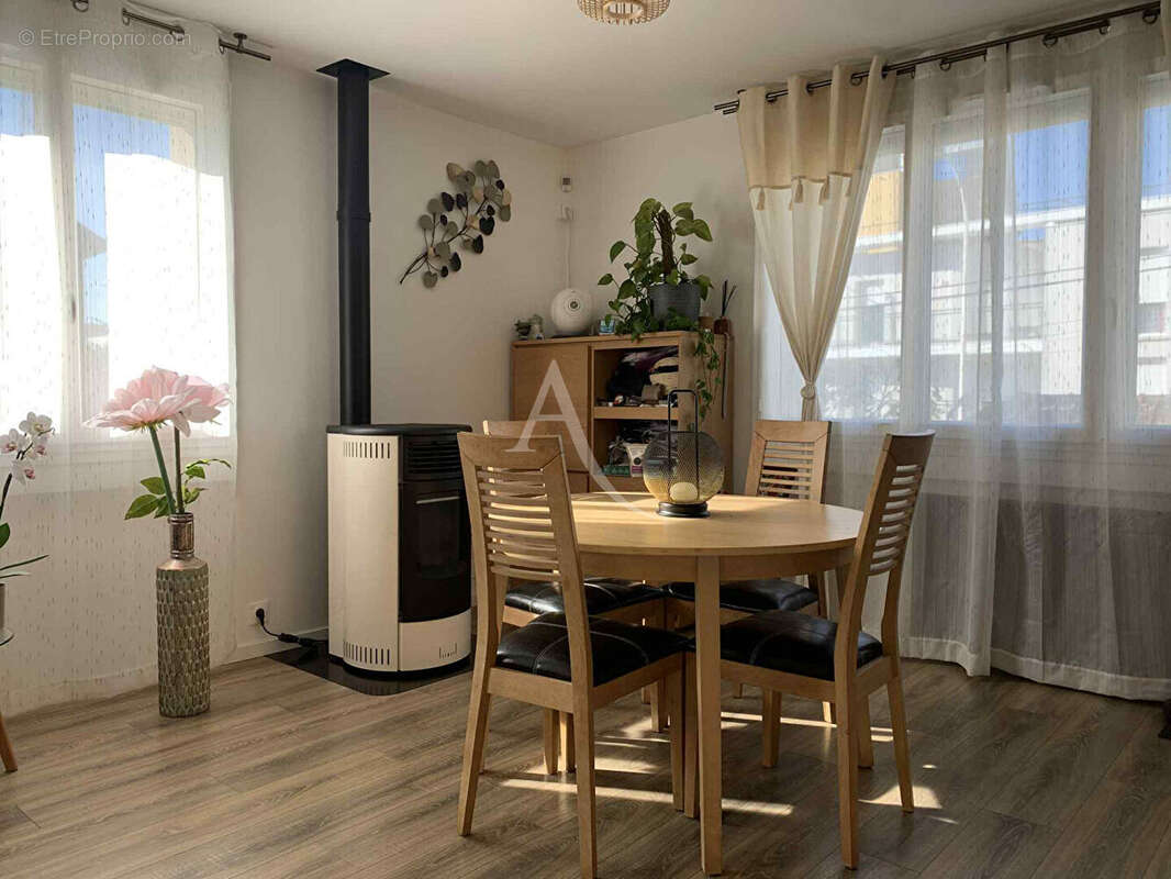 Maison à LAGNY-SUR-MARNE